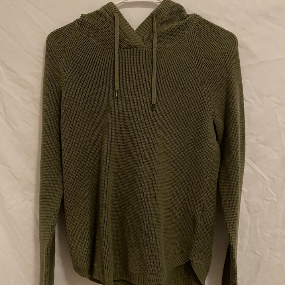 Green long sleeve with hoodie